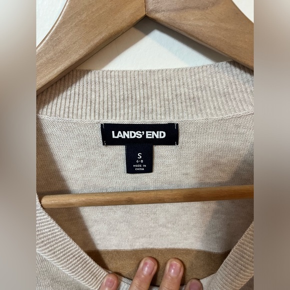 Lands End Sweater - Picture 3 of 3